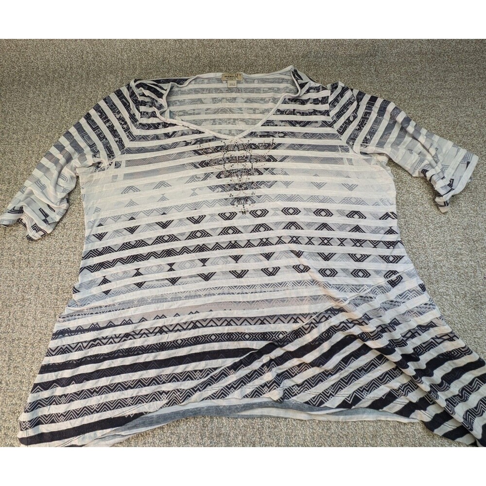 One World Women’s 1X Live And Let Live Gray White Aztec Tunic Sheer Blouse